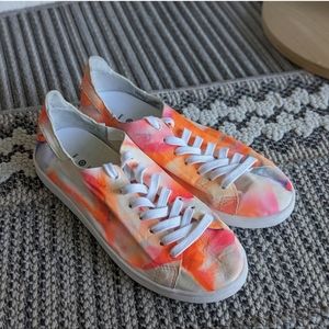 SCHUTZ 8.5 Ofelia Tie Dye Sneakers Luxury Soft Leather Neon Athletic Shoe